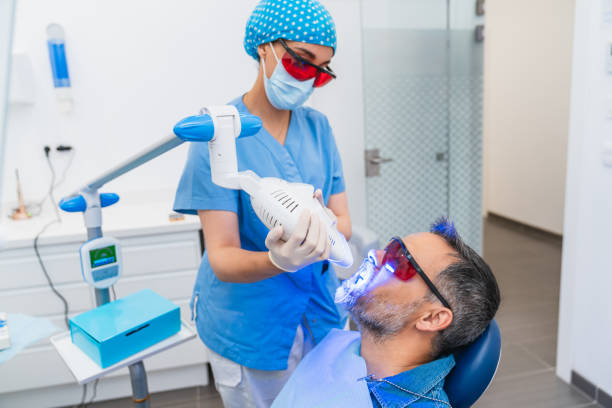 Best Broken or Chipped Tooth Repair in Bolindale, OH